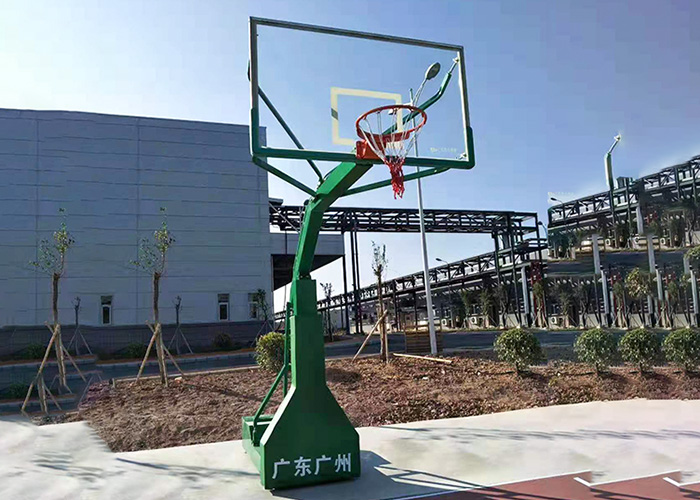 箱式籃球架多少錢 箱式籃球架多少錢