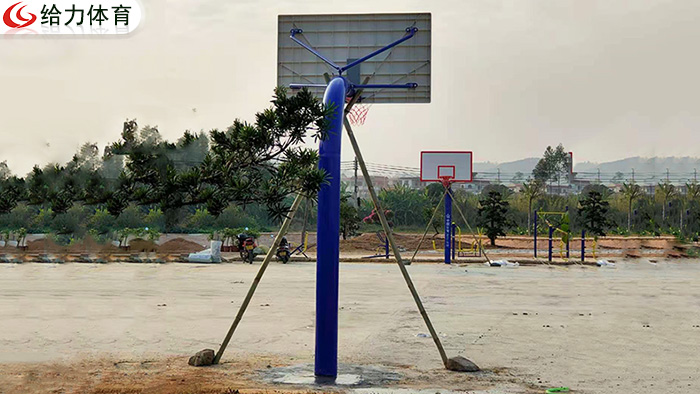 海南一對(duì)籃球架價(jià)錢