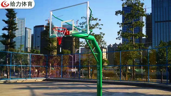 廣東農(nóng)村籃球架價格