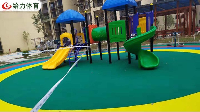 小區(qū)兒童滑梯廠家