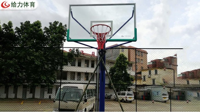 廠家直銷籃球架