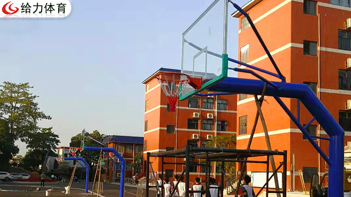 惠州一個(gè)籃球架多少錢