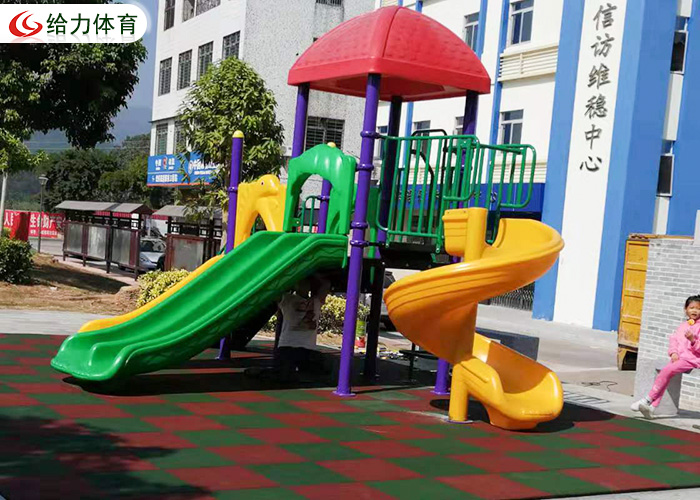 小區(qū)兒童滑梯廠家