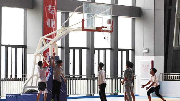 液壓籃球架 液壓籃球架