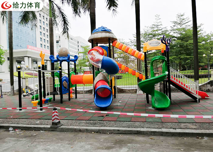 小區(qū)兒童滑梯廠家