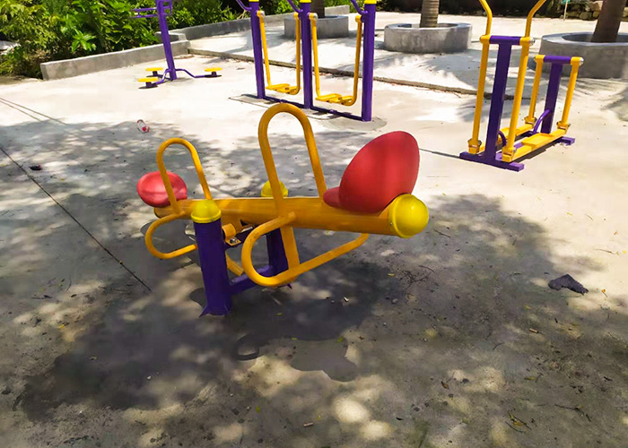 戶外健身器材廠家 戶外健身器材廠家