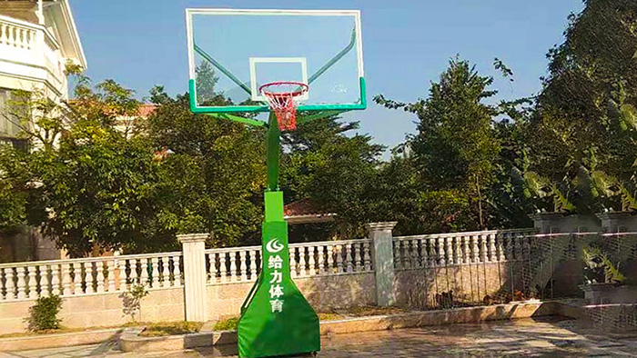 籃球架廠(chǎng)家