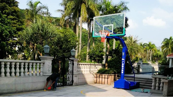 江門籃球架廠家